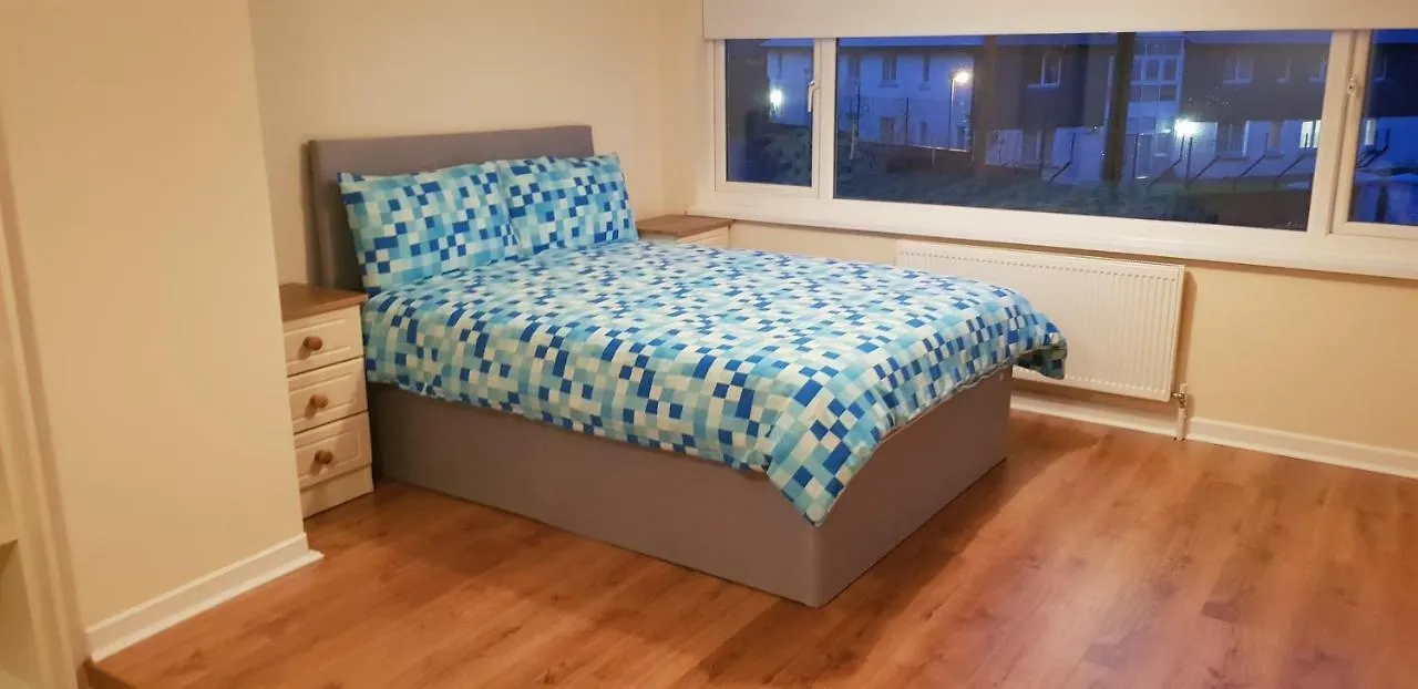 3 Bedroom Newly Furnished Cork City Ireland