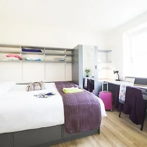 Corrib Village Of Apartamento Galway